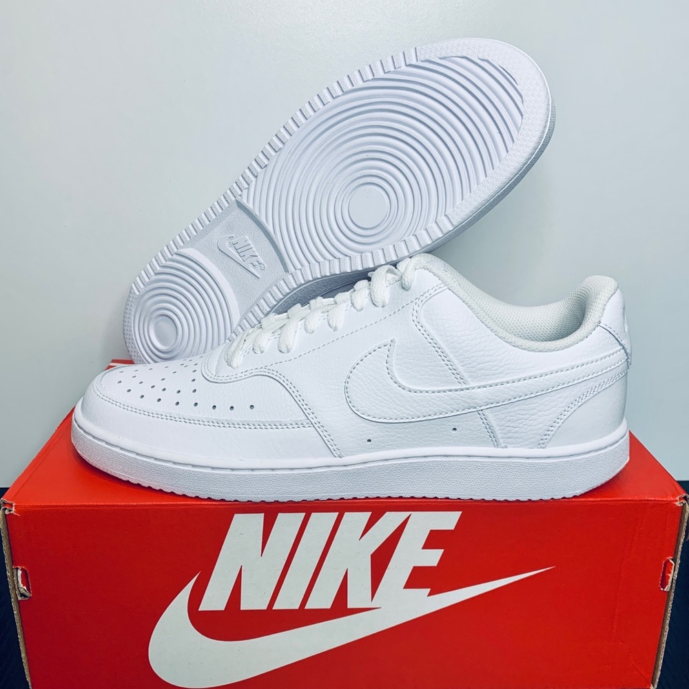 Nike Court triple white brand new .they are the wrong size for my step son.